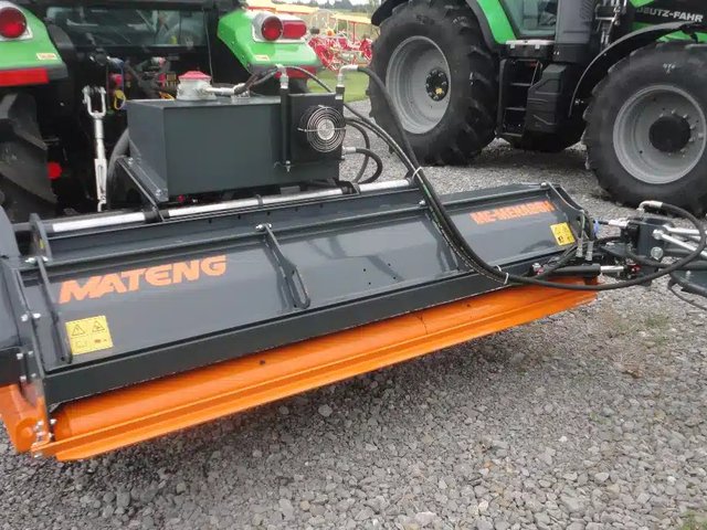 Mateng MENA86H+UF Faucheuse à fléaux