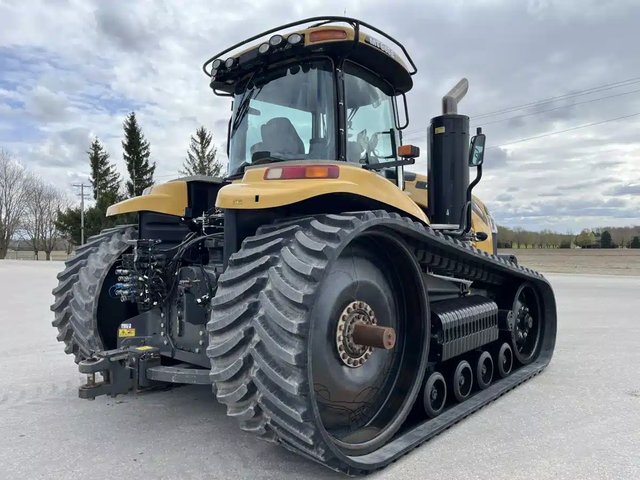 2016 Challenger MT865E Tracteur