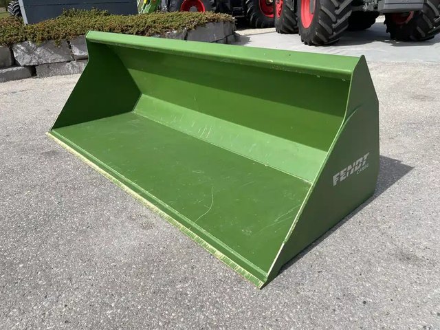 2022 Fendt 94" Fendt HD Bucket Godet (bucket)