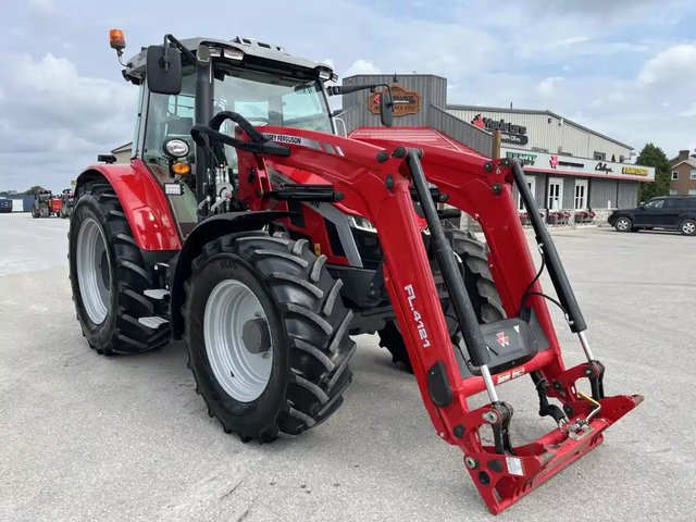 2023 Massey Ferguson 5S.145 Tracteur