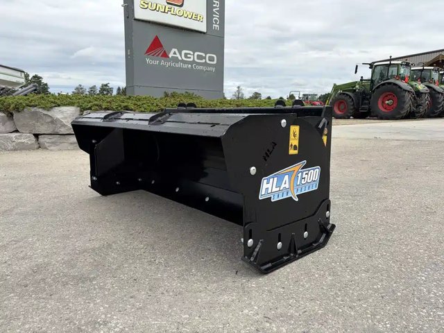2026 HLA Attachments SP150054 Gratte à neige