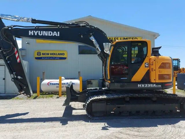 Hyundai Ind HX235A LCR Excavatrice