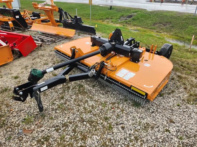 Woods DS8.30 Débroussailleuse rotative