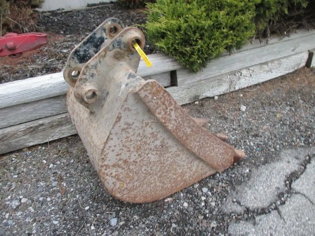 Wallenstein 2150 Godet (bucket)