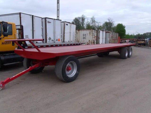 Horst Wagons 325 Chariot à ballots
