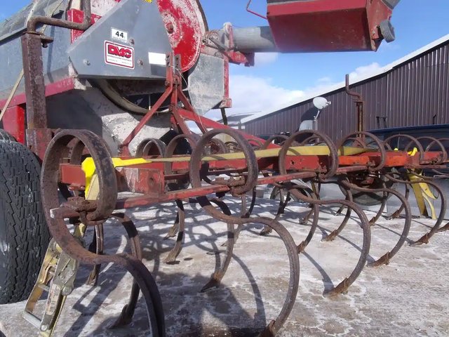 Kongskilde 8.5' Cultivateur