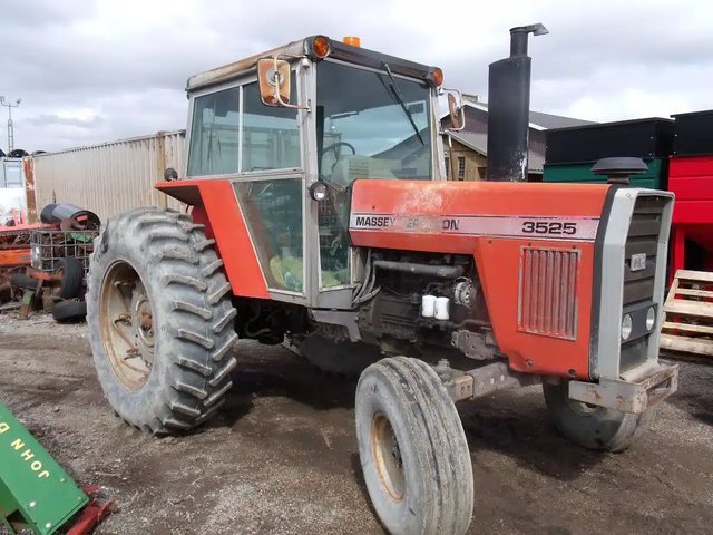 Massey Ferguson 3525 Tracteur