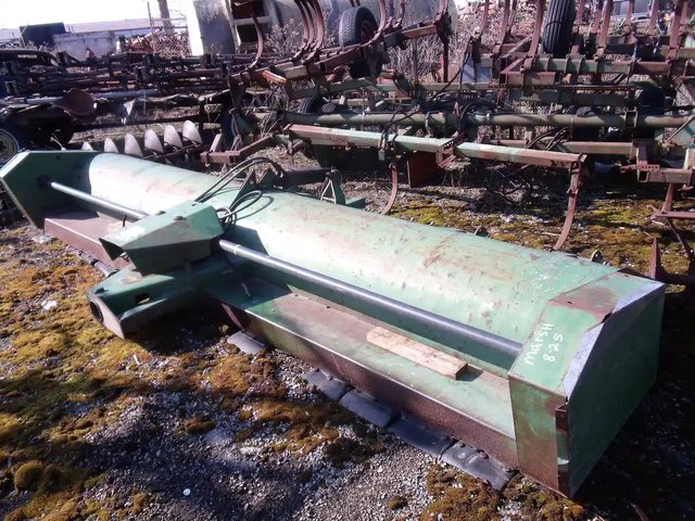 John Deere 27 Broyeur de récolte