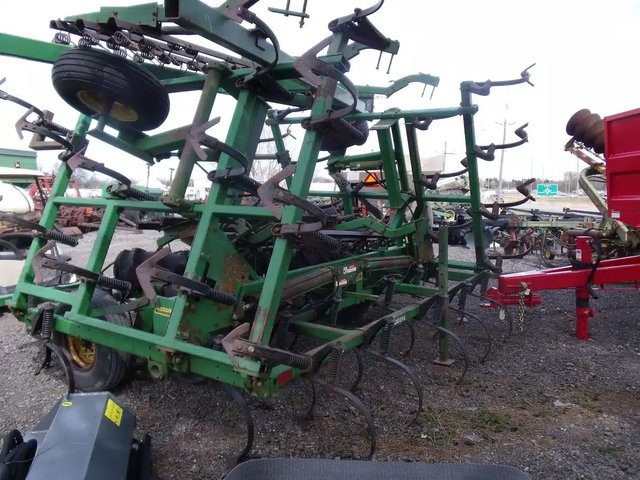 John Deere 960 Cultivateur