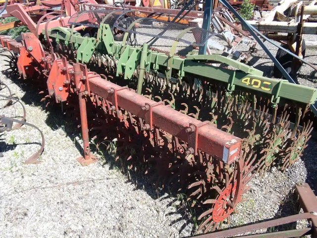 John Deere Large Selection houe rotative