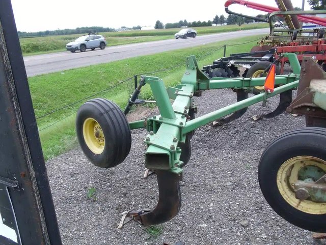 John Deere E0090 défonceuse