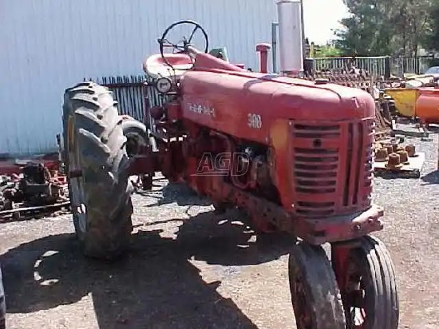 Farmall 300 Tracteur