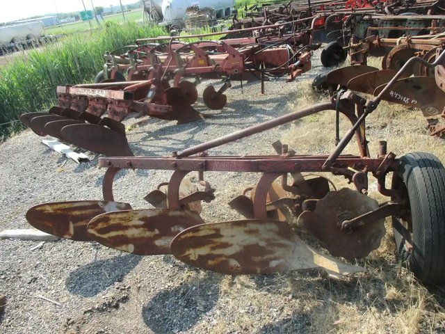 International Harvester Charrue
