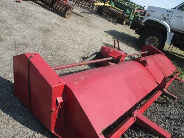 John Deere 27 Broyeur à fléaux