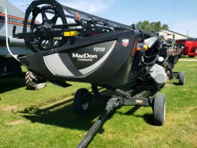 2019 MacDon FD130 Nez - Toile/Tapis