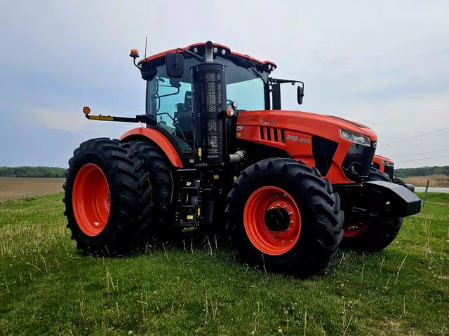 2024 Kubota M8-201 Tracteur