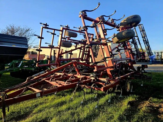 2002 Salford 450 Cultivateur