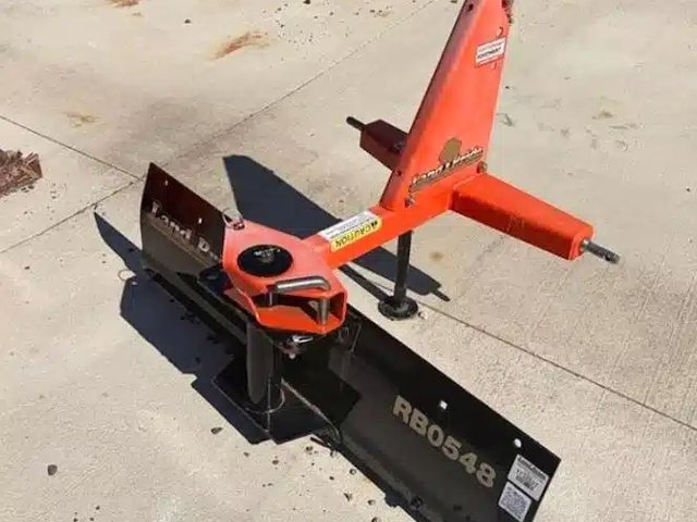 2024 Kubota RB0548 Lame
