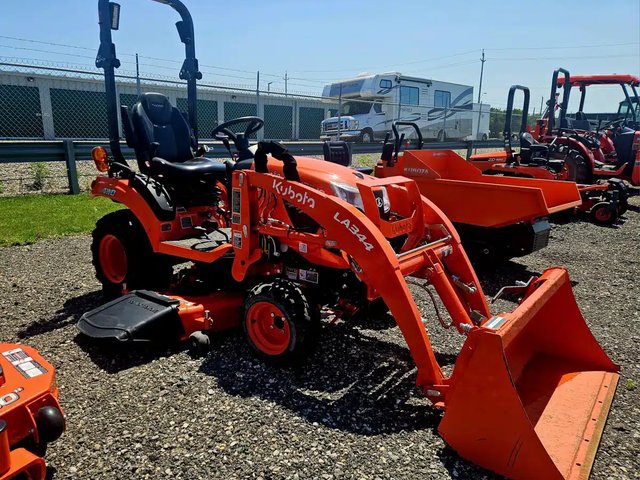 2023 Kubota BX2380 Tracteur