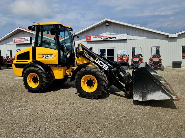 2023 JCB 409 AGRI Chargeur sur roues