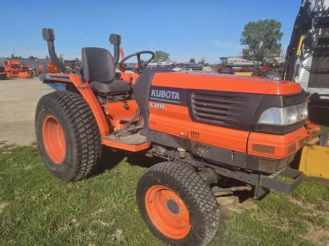 1999 Kubota L3010 Tracteur