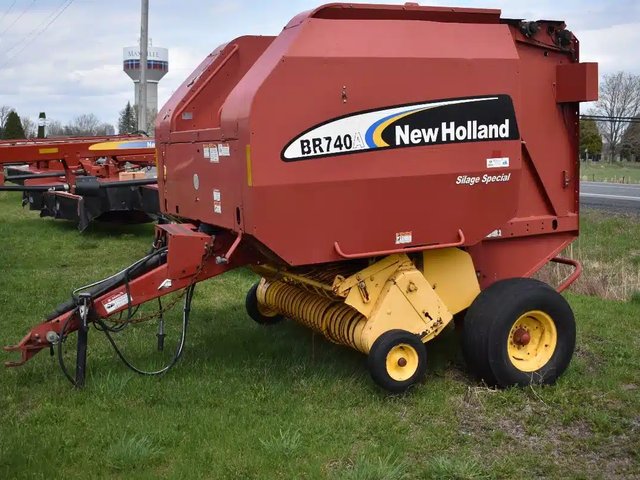 2006 New Holland BR740A Presse à Balle Ronde