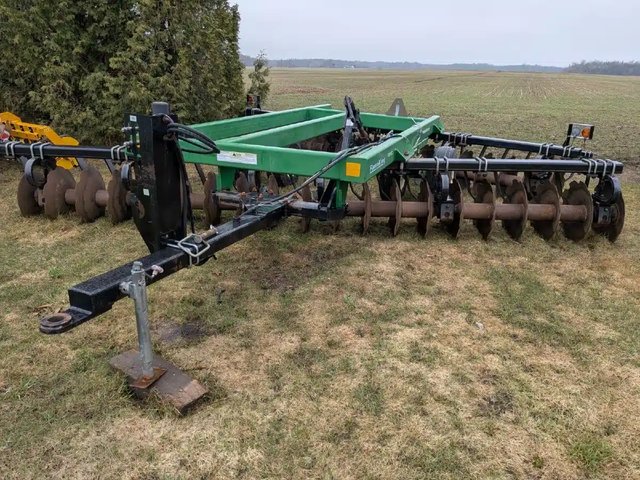 2014 Farm King EZ1275W Disque
