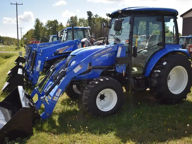 2025 New Holland BOOMER 55 Tracteur