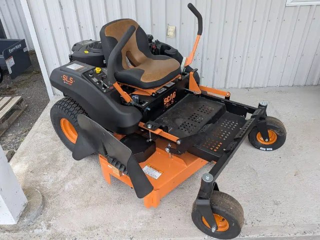 2026 Scag 8F04 Tondeuse à rayon de braquage zéro