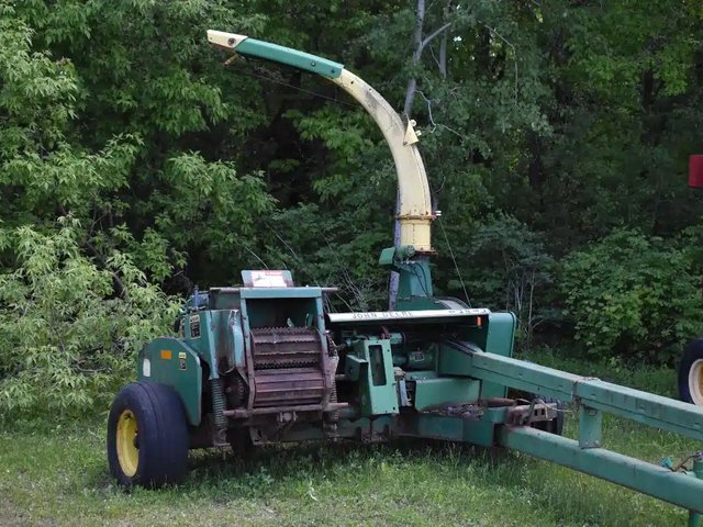 1991 John Deere 3950 Fourragère