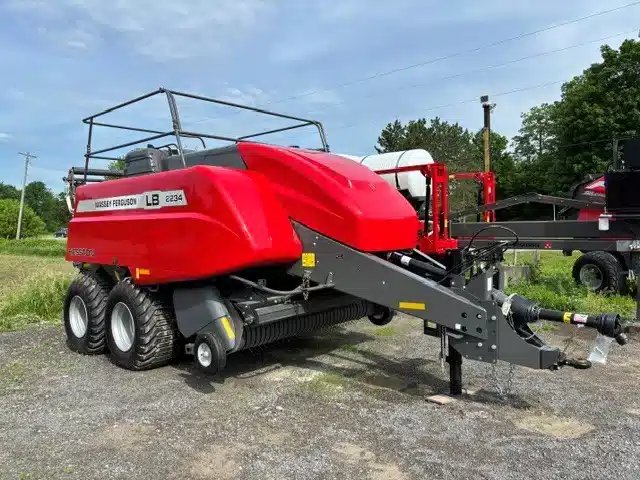 2026 Massey Ferguson LB2234 Presse à Balle Carrée/Large