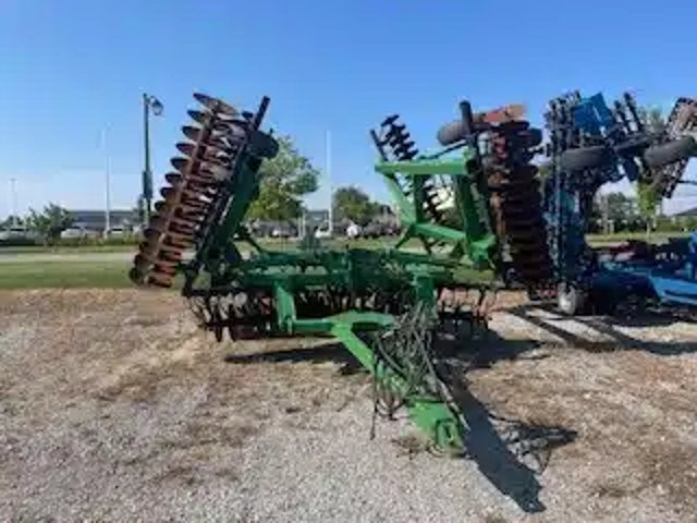 John Deere 630 Disque