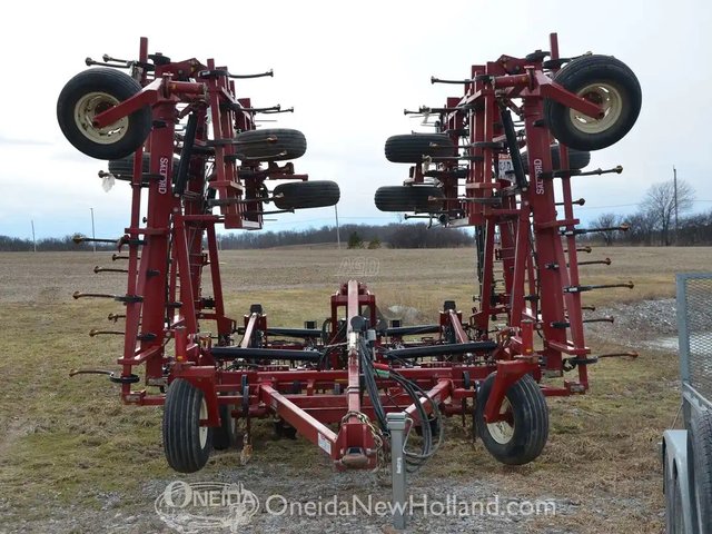 2012 Salford 700 Cultivateur