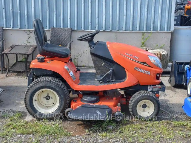 Kubota GR2120 Tracteur à pelouse