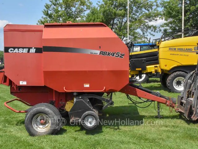 2003 Case IH RBX452 Presse à Balle Ronde