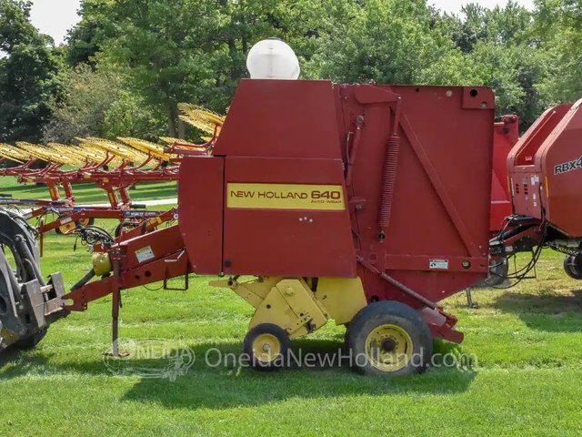 1995 New Holland 640 Presse à Balle Ronde