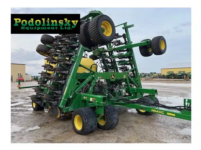 2022 John Deere N540C Semoir à air