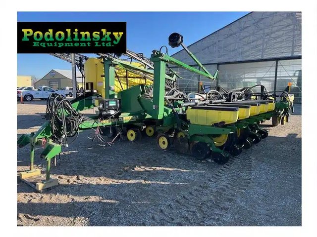 2002 John Deere 1770 Planteur