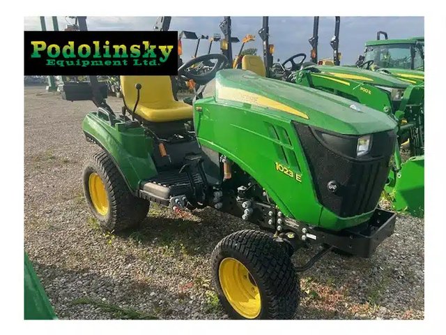 2025 John Deere 1023E Tracteur