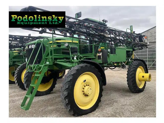 2012 John Deere 4830 Arroseur - Automoteur
