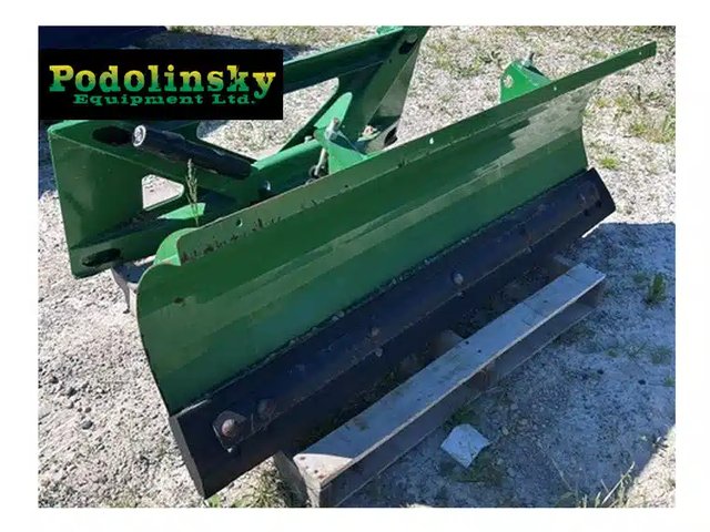 2022 HLA Attachments 1000 SERIES FRONT BLADE Gratte à neige