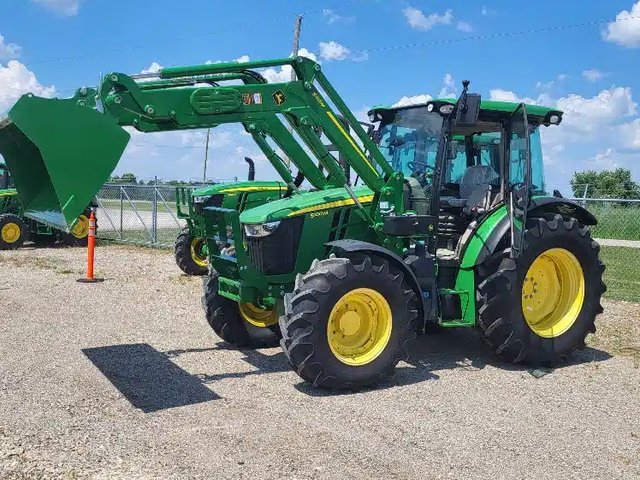 2021 John Deere 5100M Tracteur