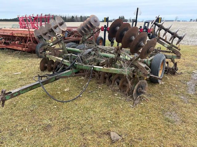 John Deere BWA18 Disque