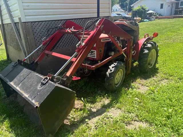 Yanmar YM165 Tracteur