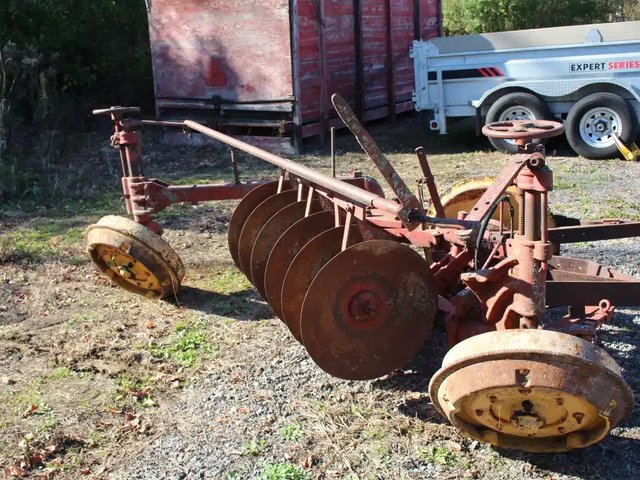 Massey Harris 8 Disque