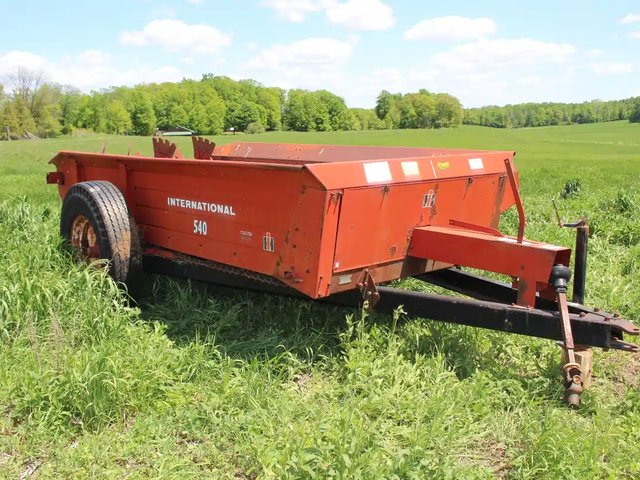 International 540 Épandeur à fumier
