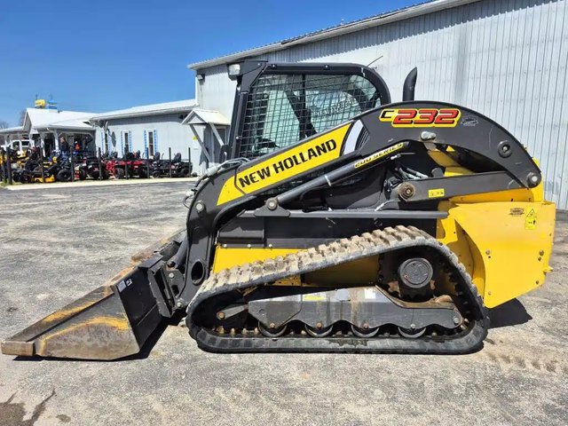 2018 New Holland C232 Chargeur sur chenilles