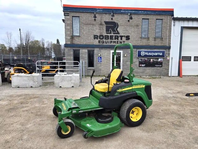 John Deere Z997 Tondeuse à rayon de braquage zéro