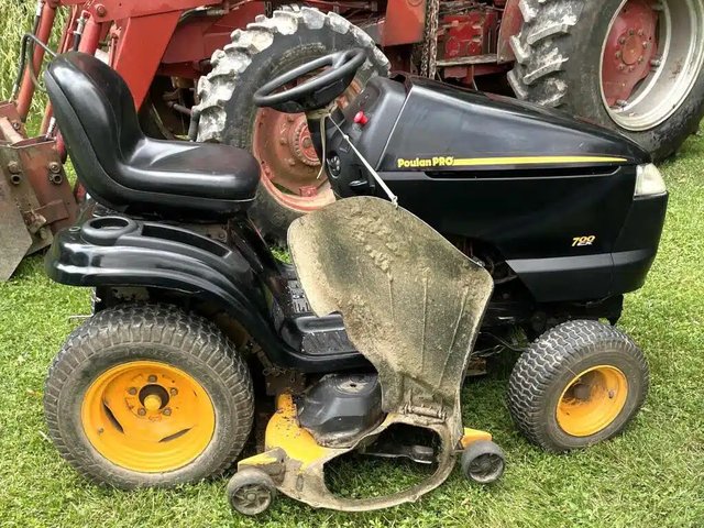 700EX Tracteur à pelouse