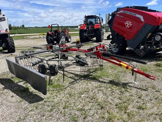 2026 Massey Ferguson RK 451 T râteau